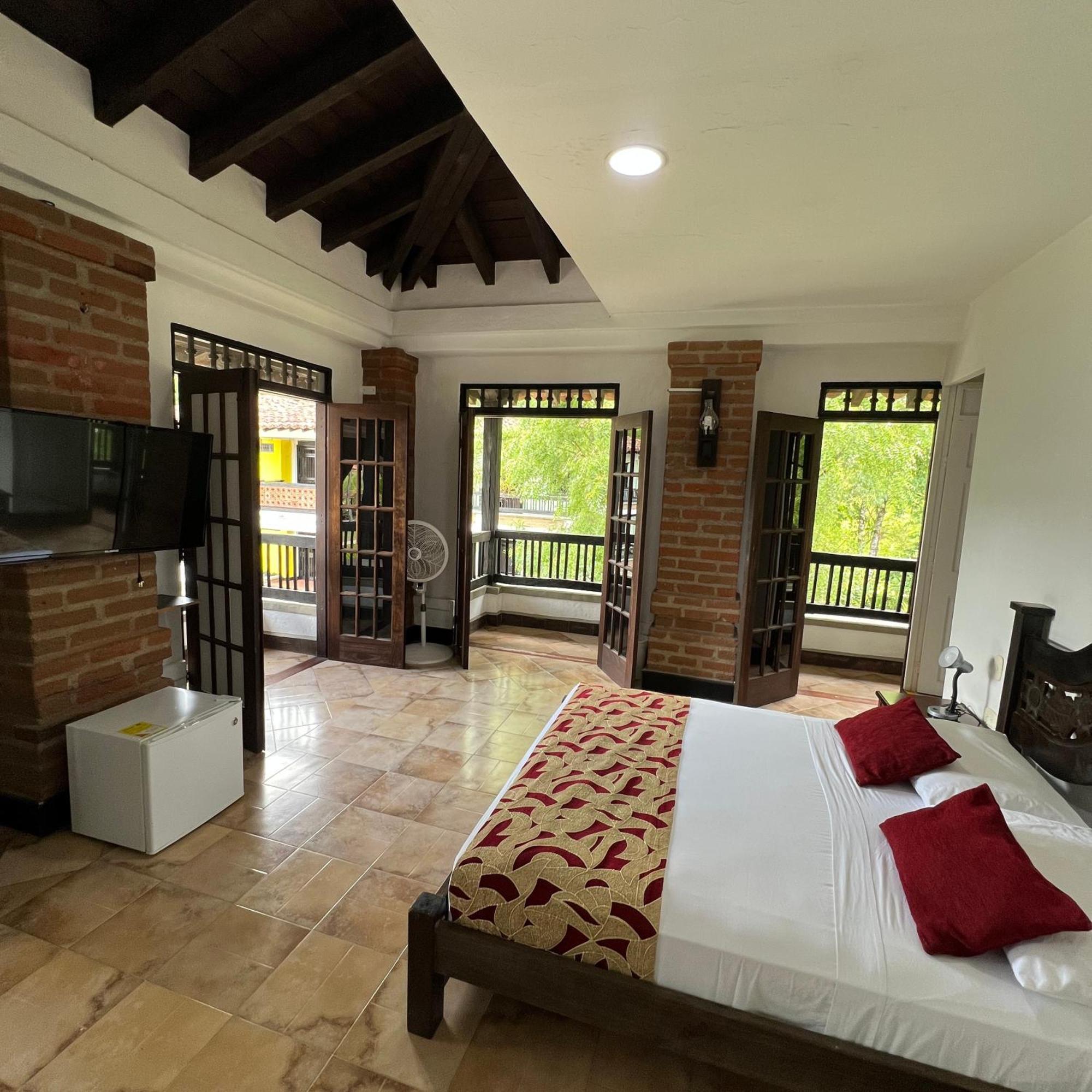 Finca Hotel La Esperanza Montenegro Eksteriør bilde