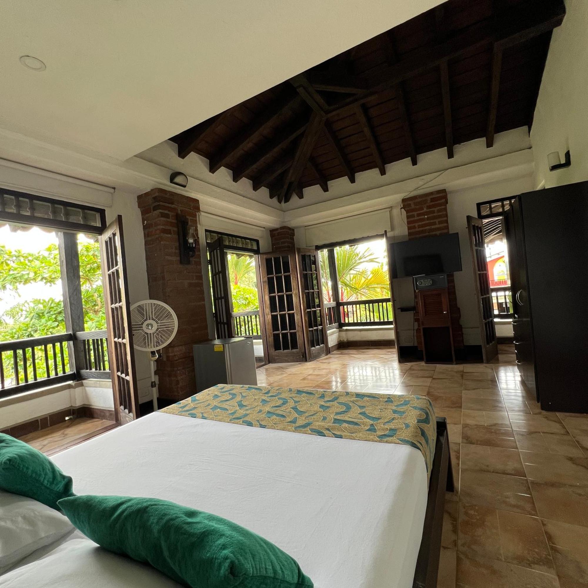Finca Hotel La Esperanza Montenegro Eksteriør bilde